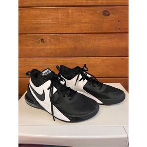 Nike Air Max Impact Sneakers Sz 8.5 Black/White C11396-004 “